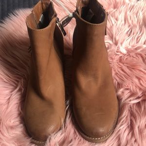 Blondo waterproof ankle boots